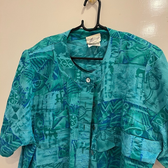 Blue printed shirt with shoulder pads - Picture 3 of 7